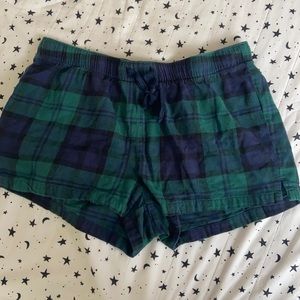 Old navy green plaid sleep lounge shorts